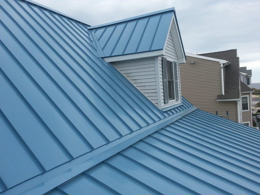 Metal Roofing contractor moriches ny